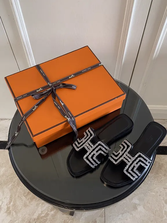 Hermes Shoe 